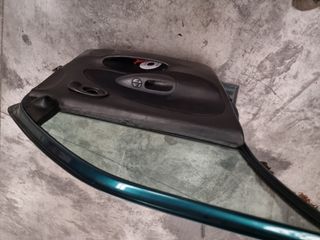 Puerta Delantera Izquierda Ford Fiesta IV