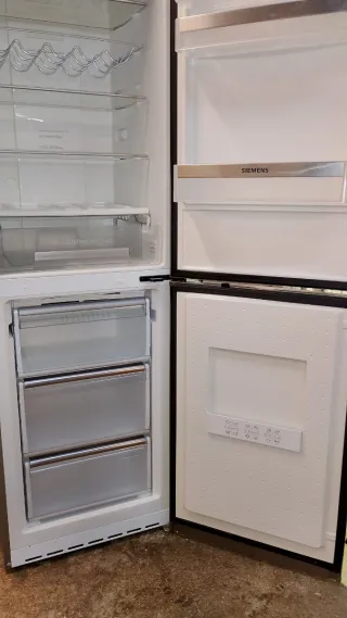 NEVERA SIEMENS Aceros INOXIDABLE 2A OPORTUNITAT