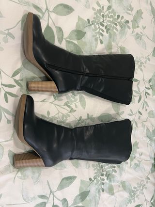 Botas altas caña ancha