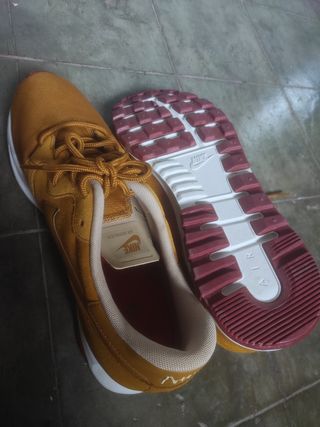 Zapatillas Nike Air Berwuda Talla 43