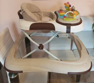 Correpasillos infantil con actividades