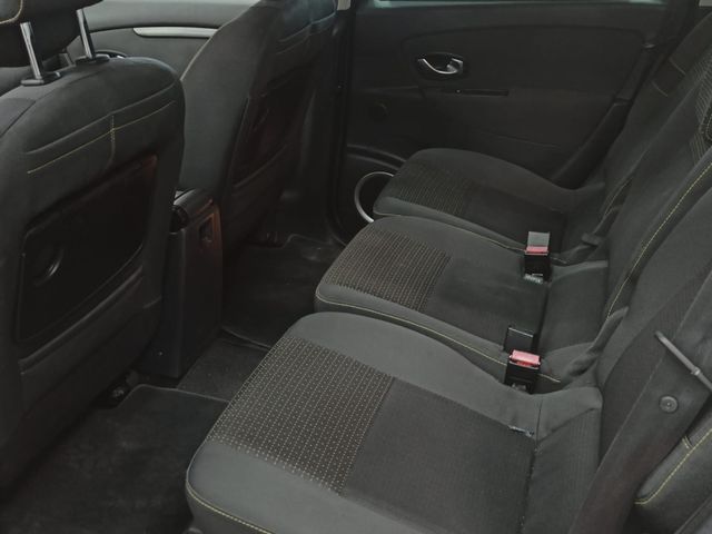 Renault Grand Scenic 2011