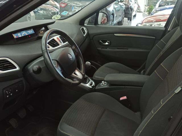 Renault Grand Scenic 2011