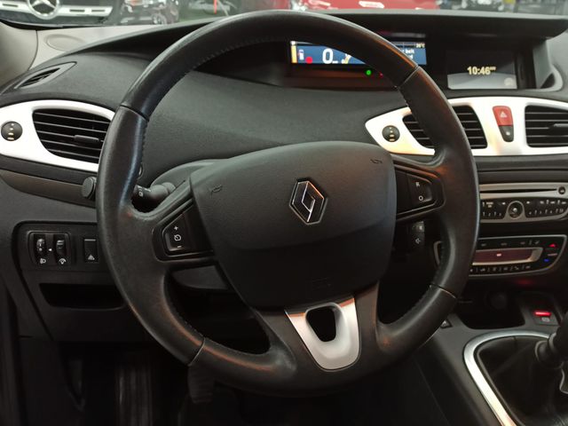 Renault Grand Scenic 2011