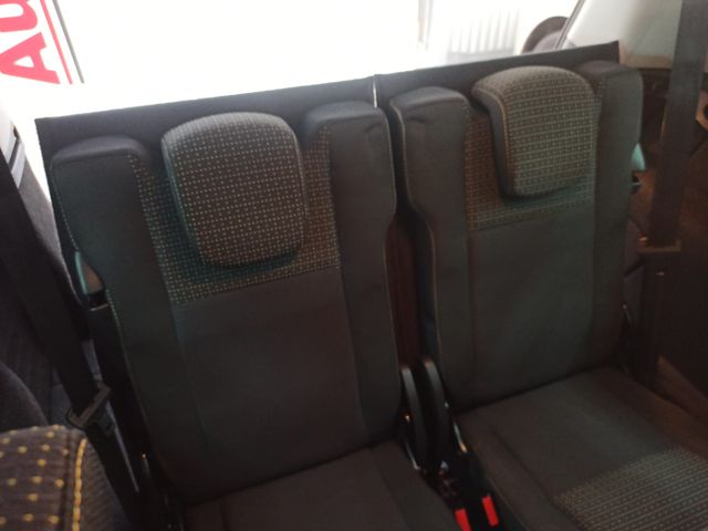 Renault Grand Scenic 2011