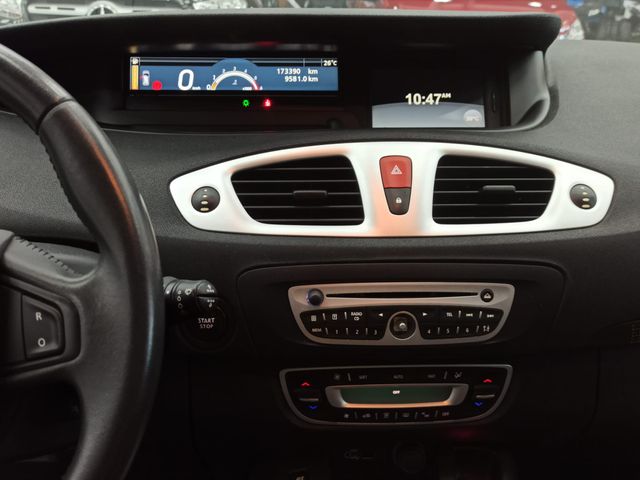 Renault Grand Scenic 2011