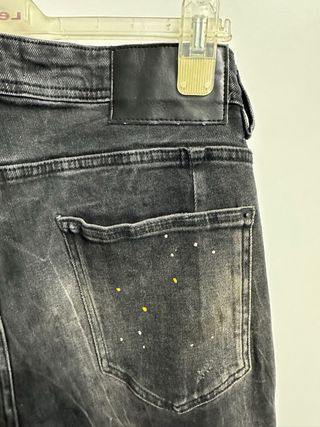 Pantalón vaquero Zara hombre negro