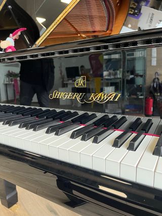Piano de Cola kawai Shigueru SK6