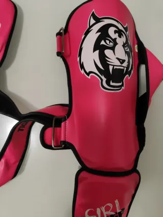 Protecciones Kickboxing Niña Rosa