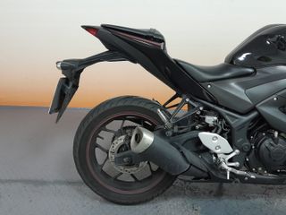 Yamaha R3