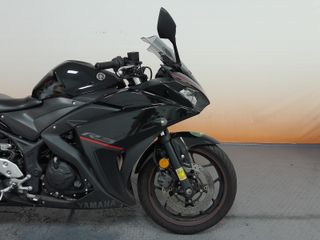 Yamaha R3