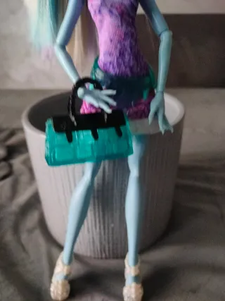 Bambola Monster High Abbey Bominable Scaris