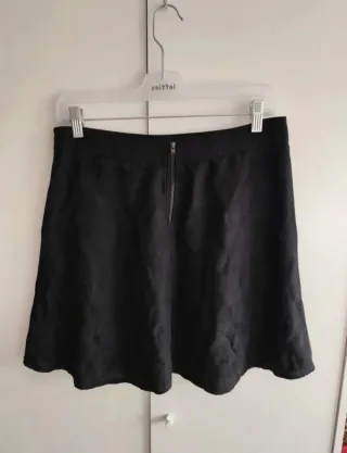 Falda mini vintage negra talla 40