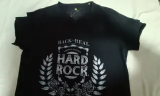 Camiseta Hard Rock Negra