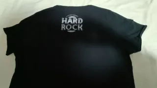 Camiseta Hard Rock Negra