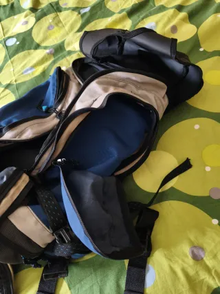 Mochila de Montaña Quechua Beige y Azul