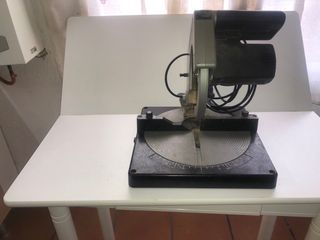 Sierra Ingletadora Black & Decker SR700 Plus