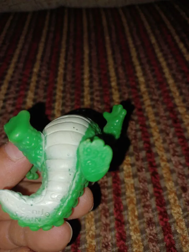 2 Juguetes Dinosaurios Antiguos