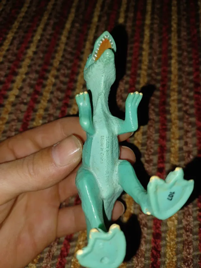 2 Juguetes Dinosaurios Antiguos