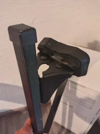 Soportes para esquís negros