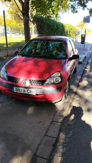 Renault Clio 2004