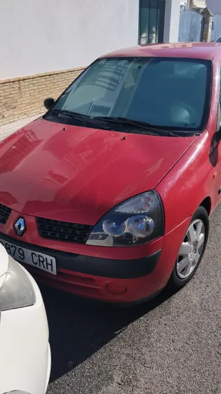 Renault Clio 2004