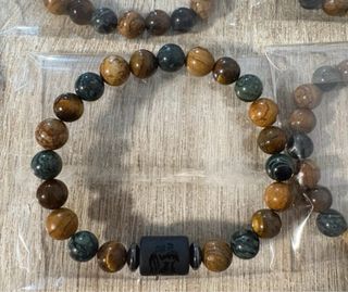 Bracciale uomo pietre naturali occhio di tigre