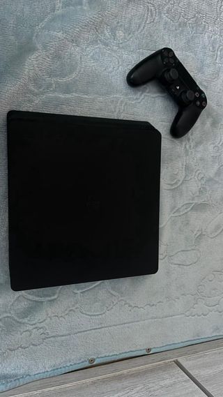Consola PS4 Slim Nera + Giochi