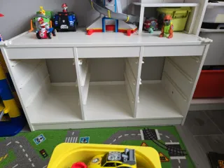 Almacenaje infantil modular blanco