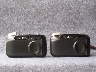 Lotto di 3 Fotocamere Minolta Riva Zoom - 35mm