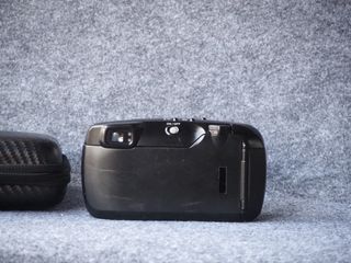 Lotto di 3 Fotocamere Minolta Riva Zoom - 35mm