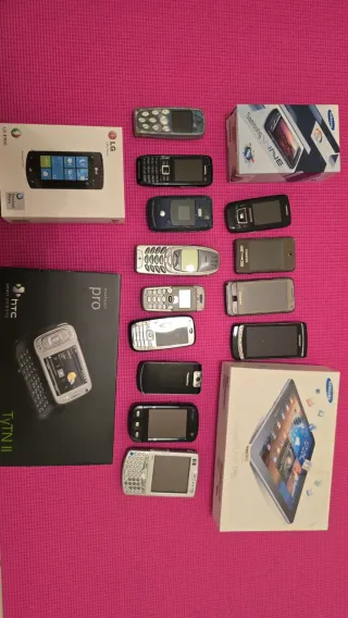 Lotto 15 cellulari vintage 1 tablet nokia samsung