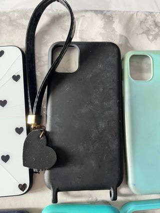 Fundas iPhone 11 (Varias)