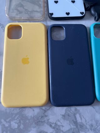 Fundas iPhone 11 (Varias)