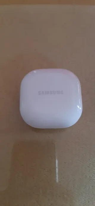 Auriculares Samsung Inalámbricos Negros y Blancos
