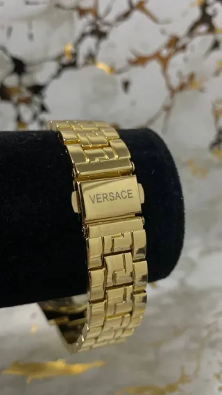 Reloj Versace Dorado y Negro