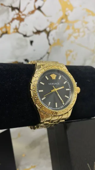 Reloj Versace Dorado y Negro