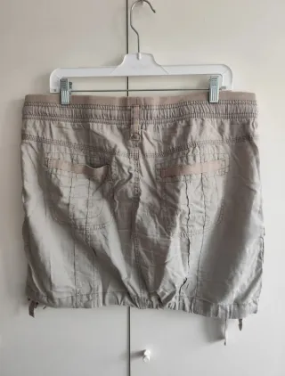 Esprit falda mini cargo beige/grid talla 44