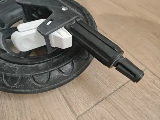 GRATIS!! Ruedas delanteras Bugaboo Terrenos difíci