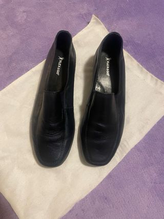 Zapatos de piel Easy & GO negros