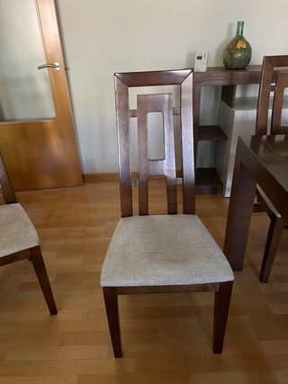 Conjunto Mesa y 6 Sillas Comedor Madera