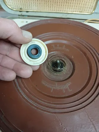 ANTIGUO TOCADISCOS JOBOPHONE DE MALETA