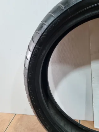 Neumático Avon 17 Nuevo