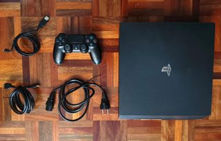 PS4 1TB + Colección Juegos