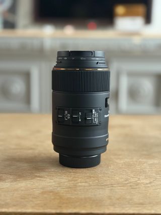 Objetivo Sigma 105mm f/2.8 EX DG Macro OS HSM