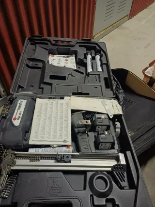 Pistola clavos batería Würth Master