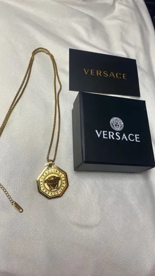 Colgante Versace Medusa Oro con Caja