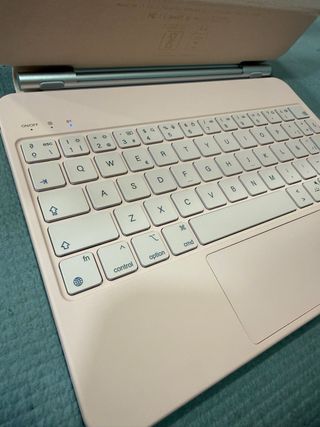 Funda Teclado HOU para iPad MF-11