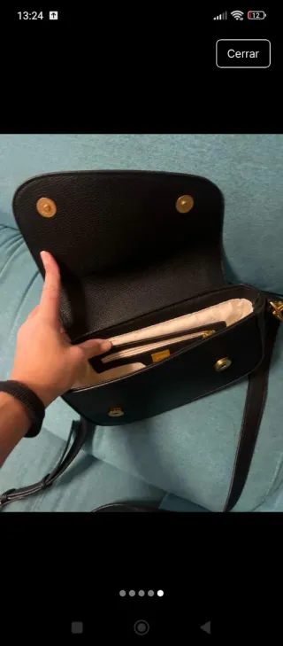 Bandolera Guess Negra