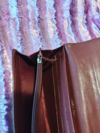 Portafoglio Chanel nero e rosso